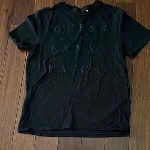 Guess Black Short Sleeve Tee Classic Style